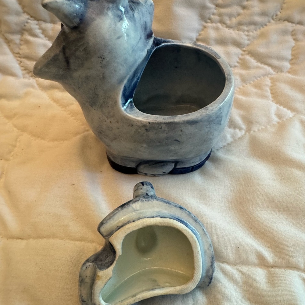 Charming Blue and White Ceramic Cow Creamer Set - Picture 7 of 8